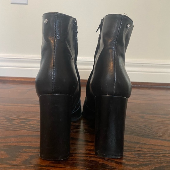 Capezzani Genuine Black Leather Ankle Boots - Picture 5 of 6